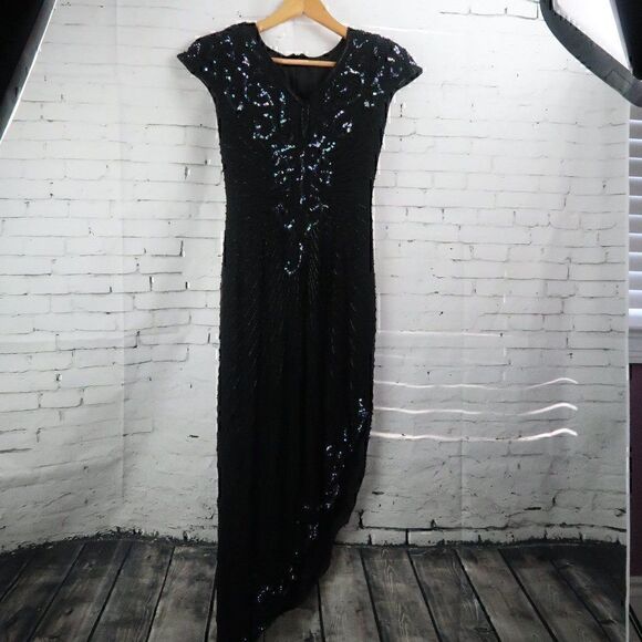 VINTAGE BLACK SEQUIN AND BEADED CAP SLEEVE V NECK GOWN UNIQUE HEMLINE - Picture 1 of 12